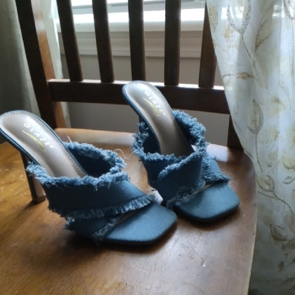 Glaze Blue Denim Mules Stylish Frayed Design